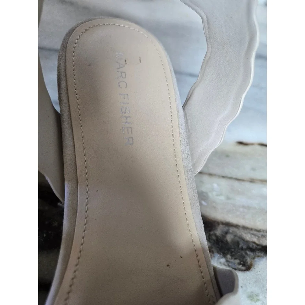 Marc Fisher MFFAITFUL Cream Suede Scalloped Espadrille‎ Cork Wedge Sandals 8.5M